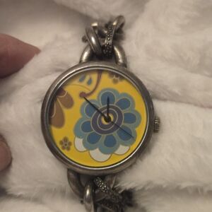 Vintage NWOT Lucky Brand Peace & Love 4 Leaf Clover Watch(needs battery)